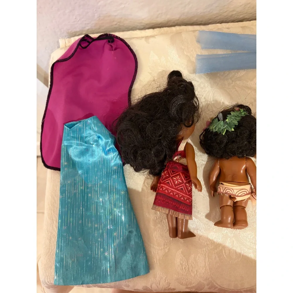 Disney Princess Doll Lot Frozen Elsa Anna Kristoff Moana Figures and Clothes